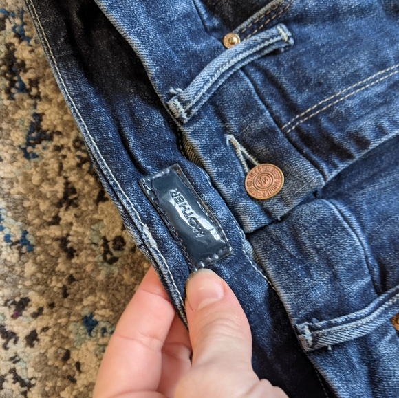 MOTHER High Waisted Looker Ankle Fray Cat Attack - Picture 8 of 8